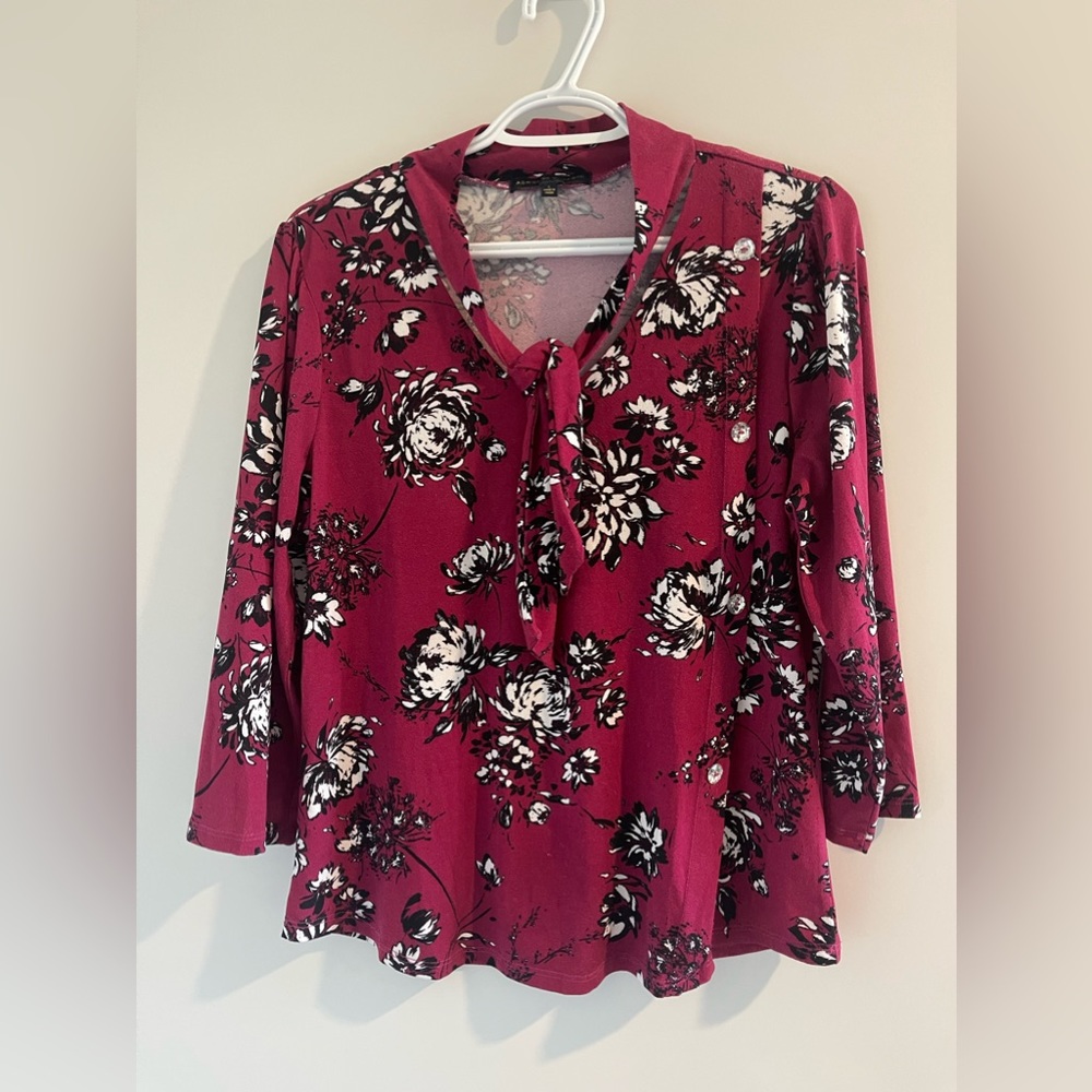 Adrienne Vittadini Floral 3/4 Sleeve Top Size Large - Picture 2 of 6